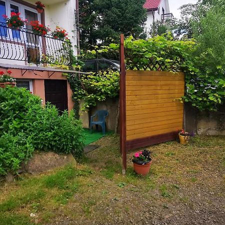 Noclegi "Marfikowe Pole" Polanczyk Exterior photo